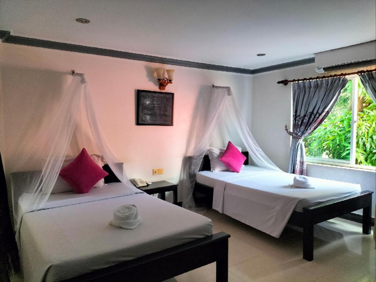 Parent Heritage Angkor Villa Сиемрип Номер фото